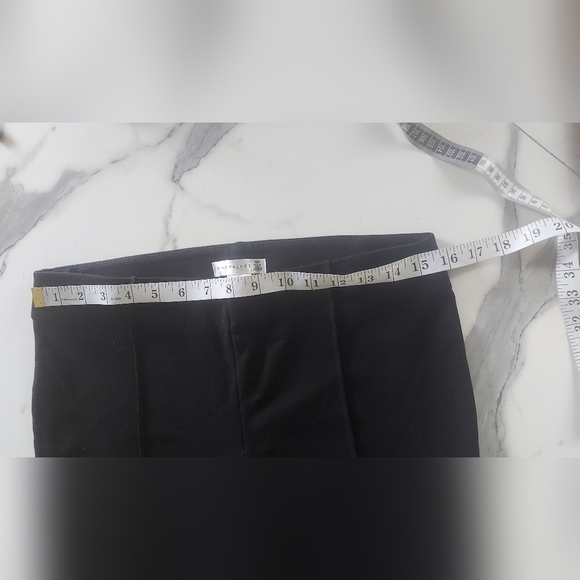 Minimalist Black Effortless Pants Retrology Sz Medium Casual Comfort Stretch - Picture 4 of 8